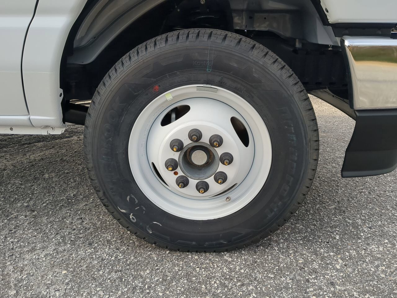 2026 Ford E-Series Cutaway BOX TRUCK Appleton WI