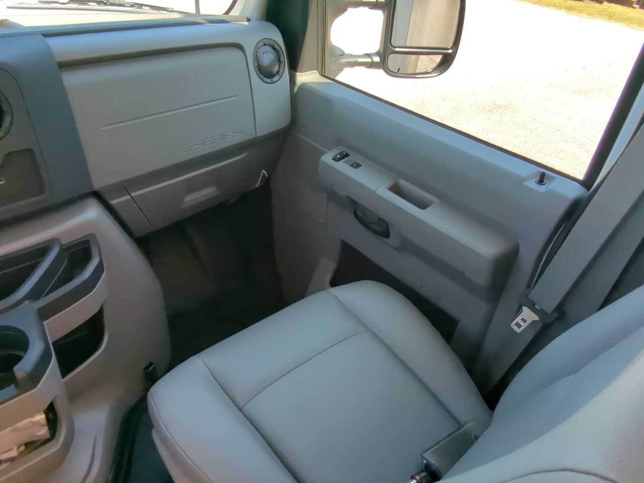 2026 Ford E-Series Cutaway CUTAWAY Appleton WI