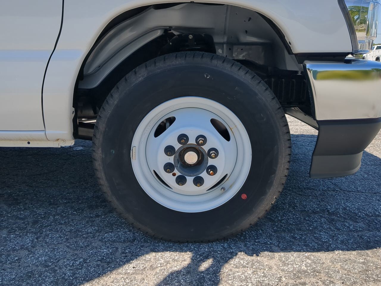 2026 Ford E-Series Cutaway CUTAWAY Appleton WI