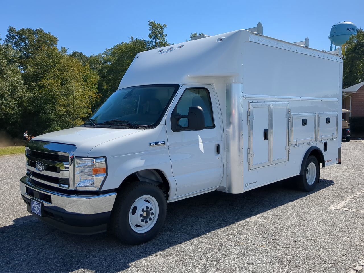 2026 Ford E-Series Cutaway CUTAWAY Appleton WI