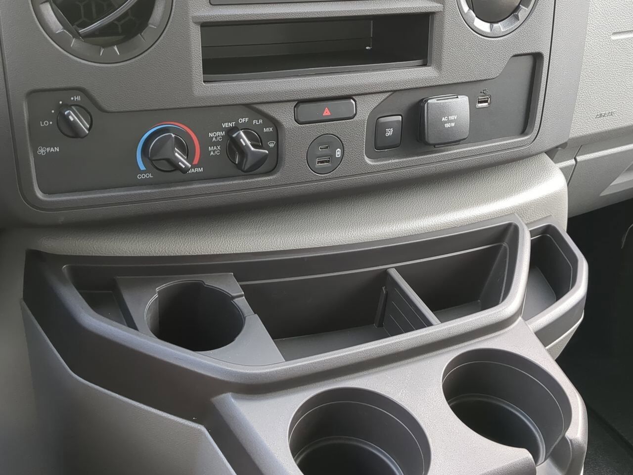 2026 Ford E-Series Cutaway E450 CUTAWAY Appleton WI