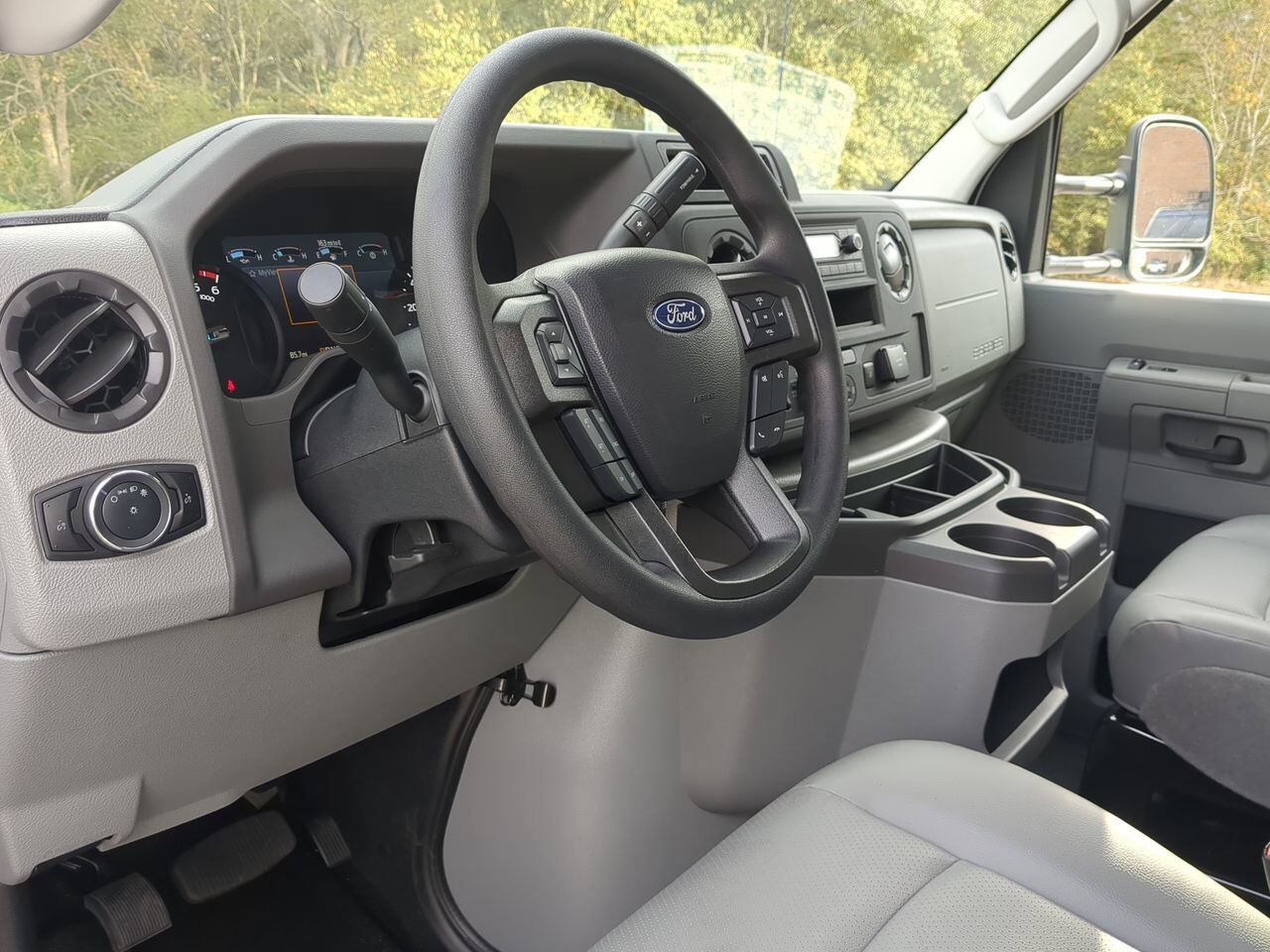 2026 Ford E-Series Cutaway E450 CUTAWAY Appleton WI