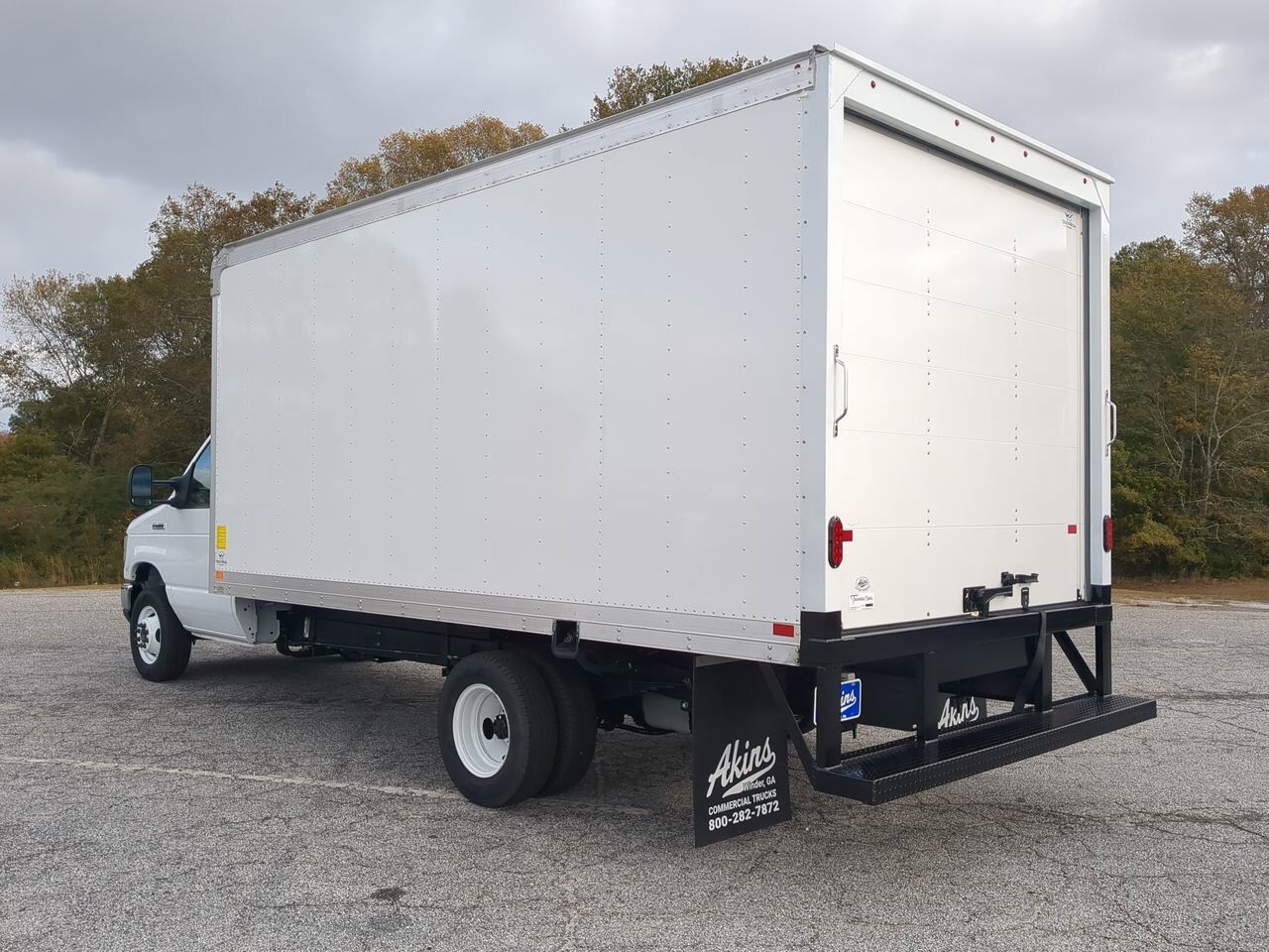 2026 Ford E-Series Cutaway E450 CUTAWAY Appleton WI