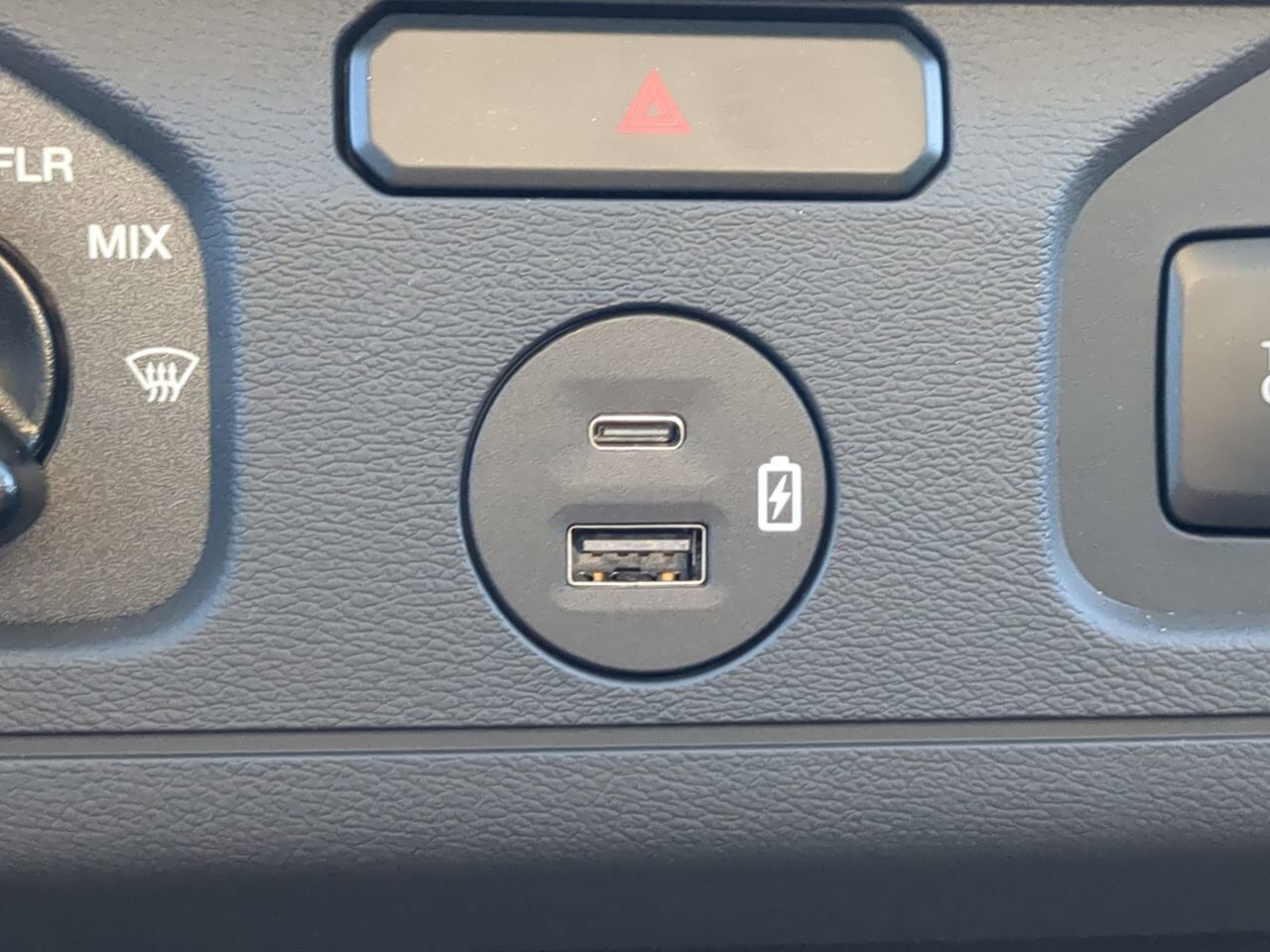 2026 Ford E-Series Cutaway SERVICE UTILITY VAN Appleton WI