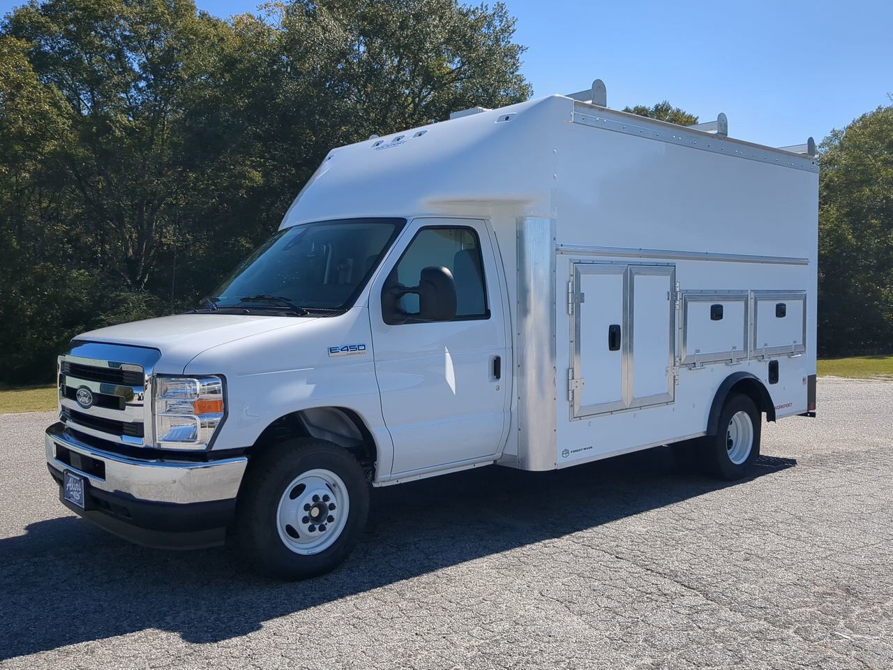 2026 Ford E-Series Cutaway SERVICE UTILITY VAN Appleton WI