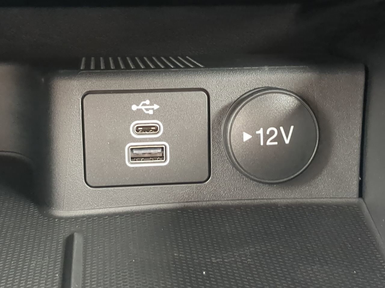 2026 Ford Escape ST-Line Appleton WI 2026 Ford Escape ST-Line Appleton WI