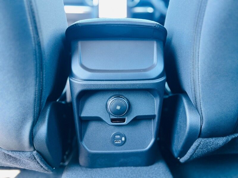 2026 Ford Everest XLT 7 Seater SUV Vaitele 2026 Ford Everest XLT 7 Seater SUV Vaitele
