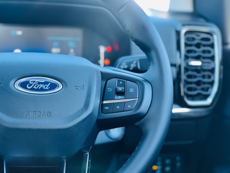 2026 Ford Everest XLT 7 Seater SUV Vaitele 2026 Ford Everest XLT 7 Seater SUV Vaitele