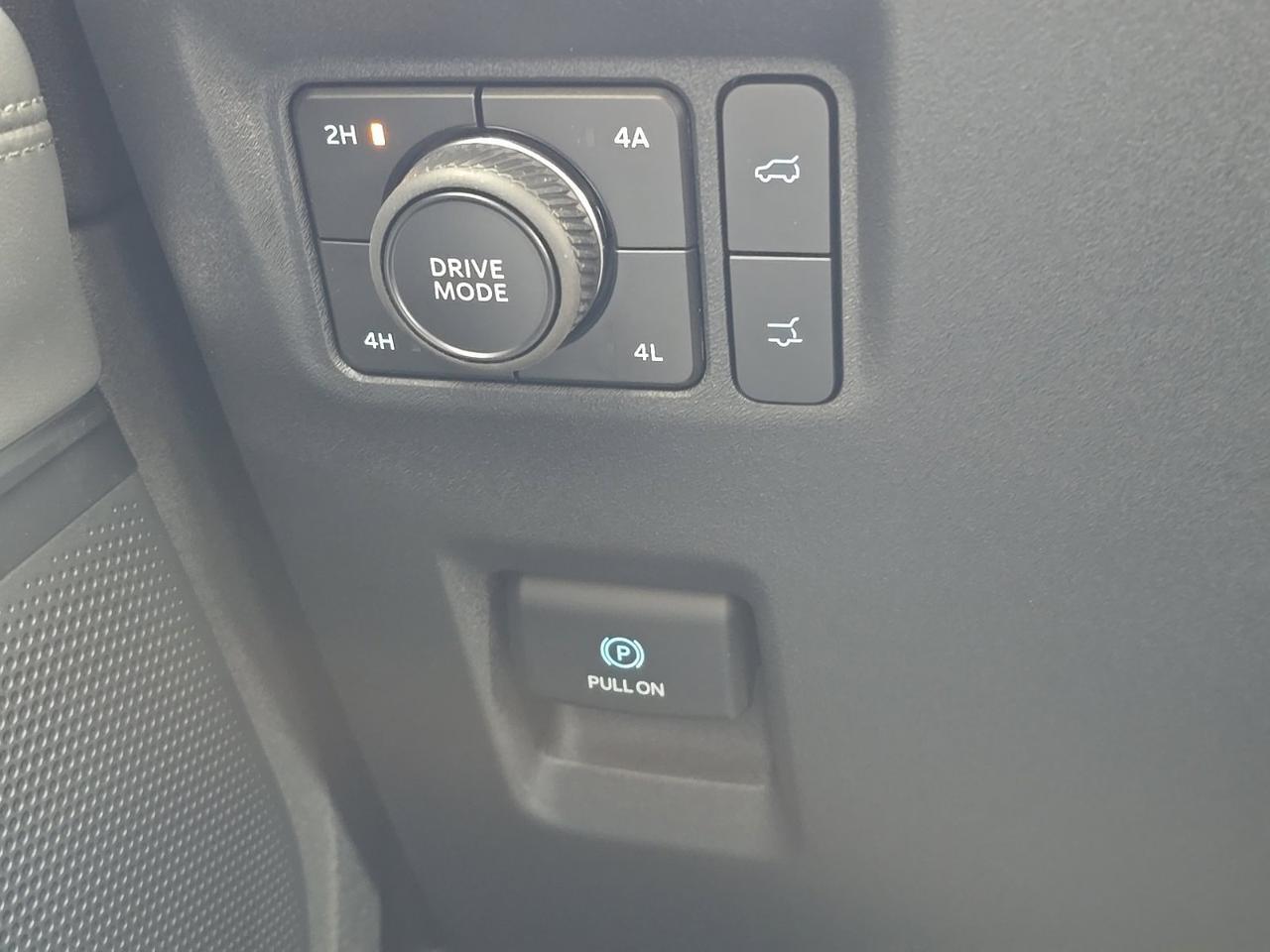 2026 Ford Expedition Active Watertown SD 2026 Ford Expedition Active Watertown SD