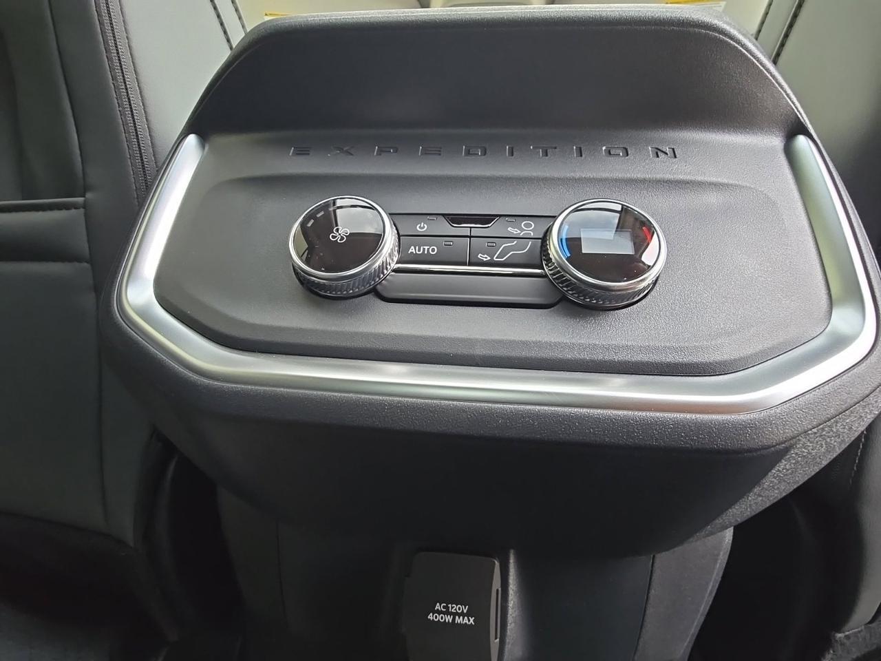 2026 Ford Expedition Active Watertown SD 2026 Ford Expedition Active Watertown SD
