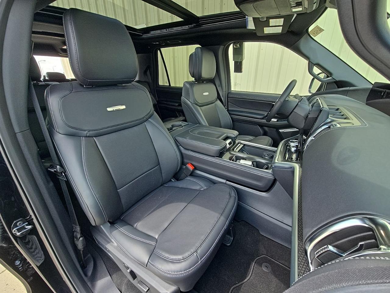 2026 Ford Expedition Max Platinum Watertown SD 2026 Ford Expedition Max Platinum Watertown SD