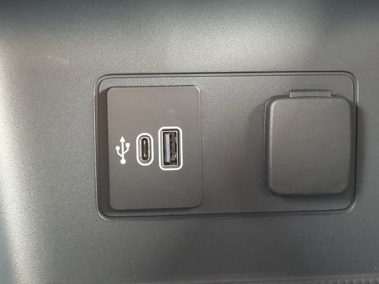 2026 Ford Explorer Active (200A) Appleton WI