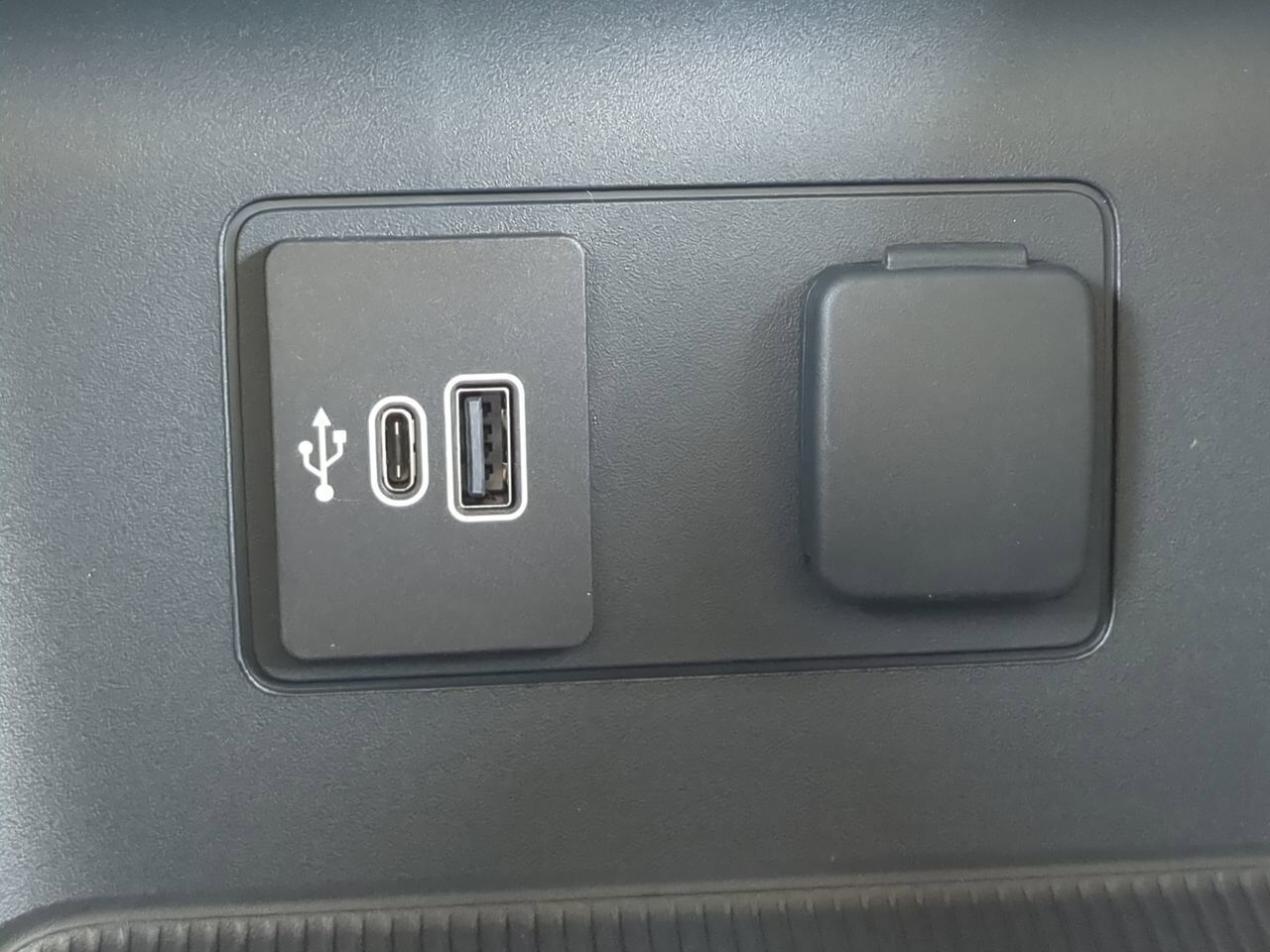 2026 Ford Explorer Active Appleton WI