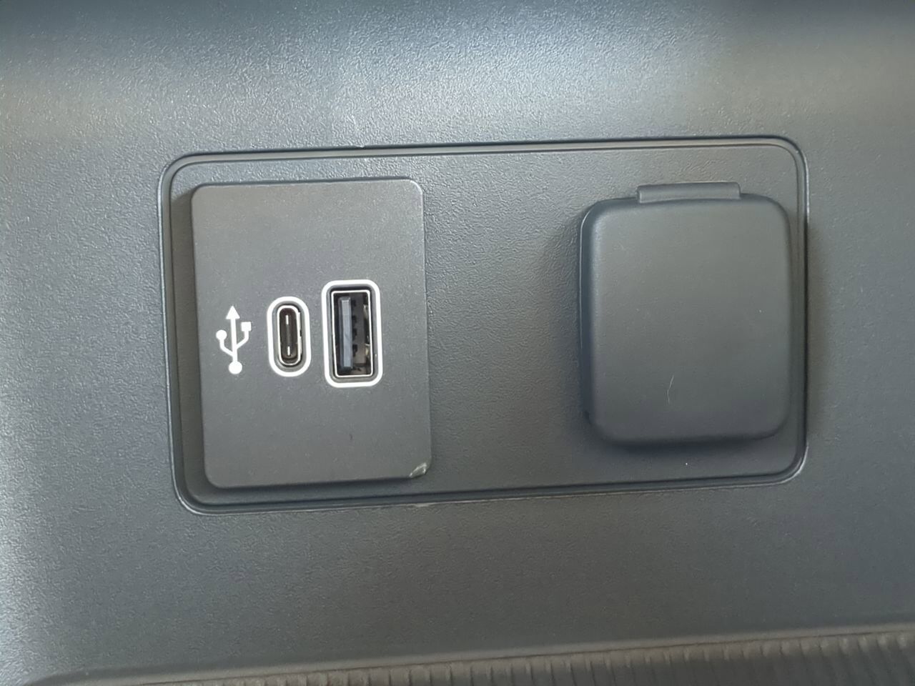 2026 Ford Explorer Active Appleton WI