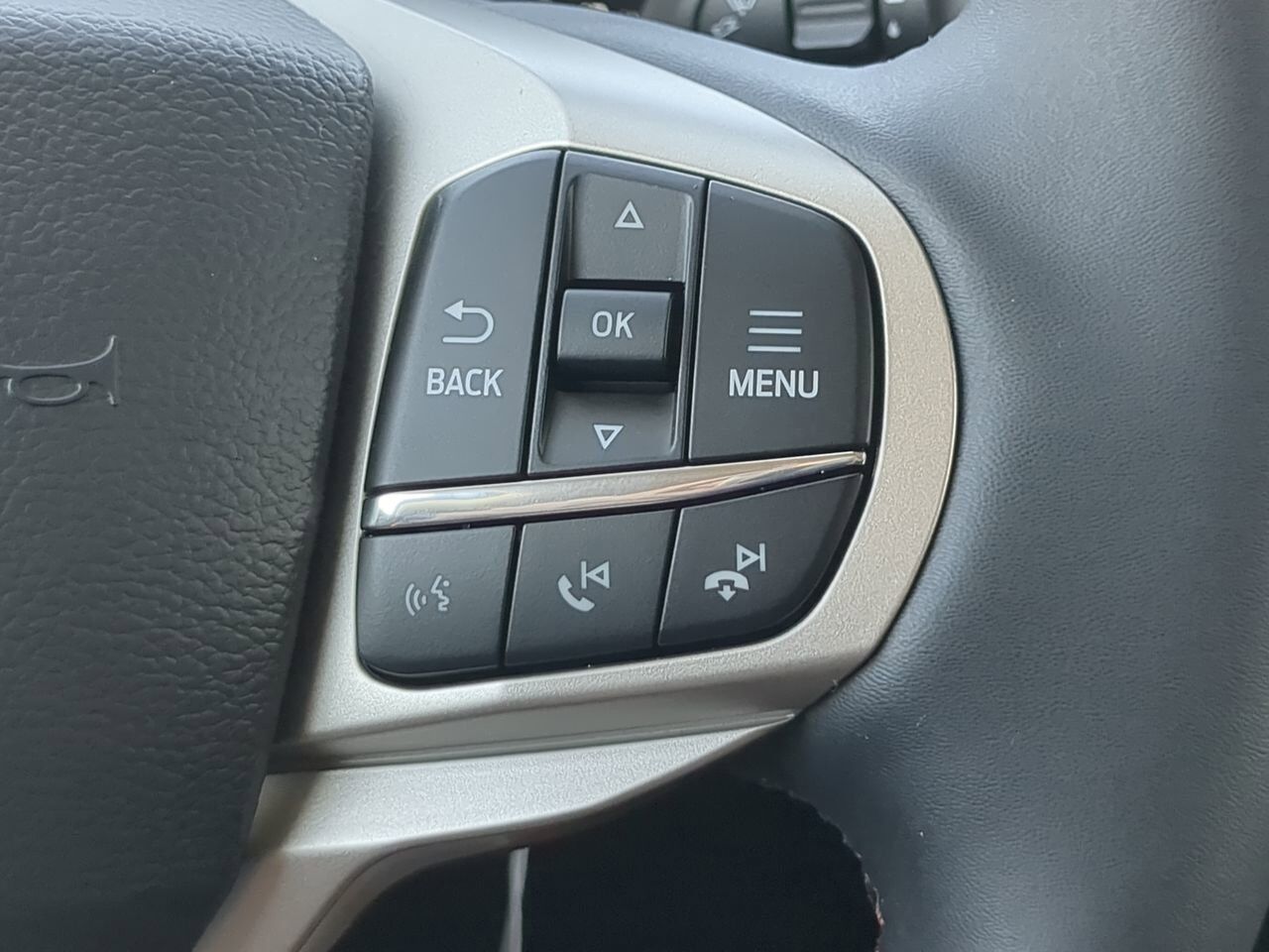 2026 Ford Explorer Active Appleton WI 2026 Ford Explorer Active Appleton WI