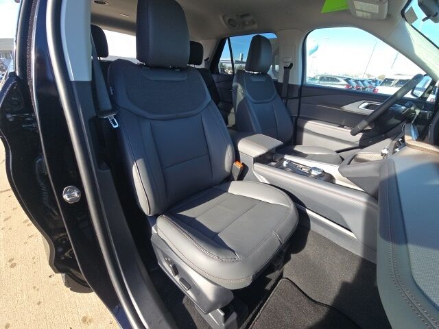 2026 Ford Explorer Active Watertown SD 2026 Ford Explorer Active Watertown SD