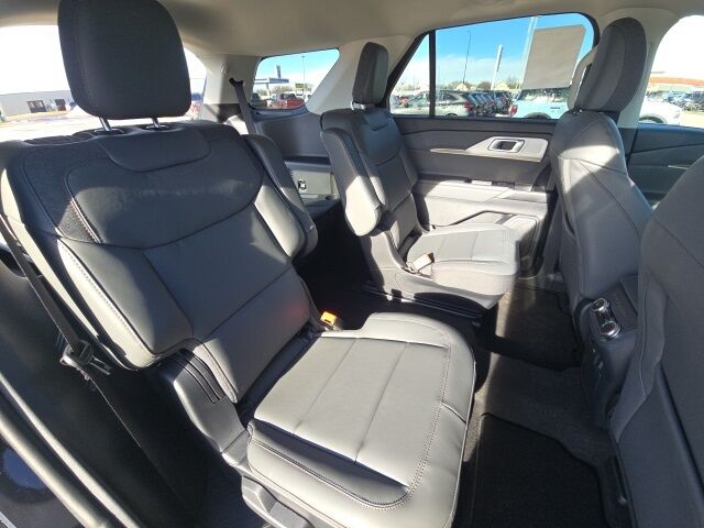 2026 Ford Explorer Active Watertown SD 2026 Ford Explorer Active Watertown SD