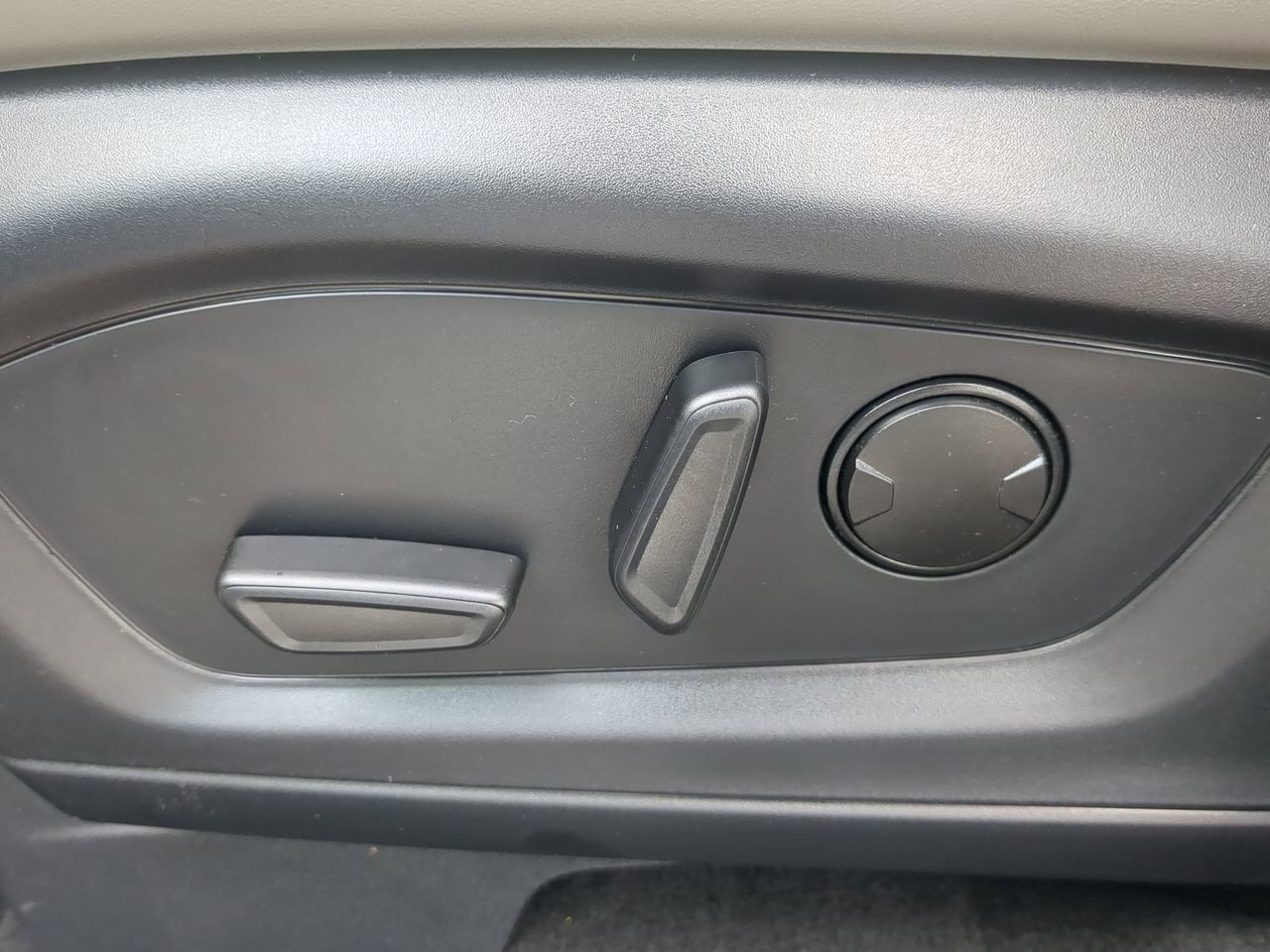 2026 Ford Explorer Active w/200A Pkg Appleton WI