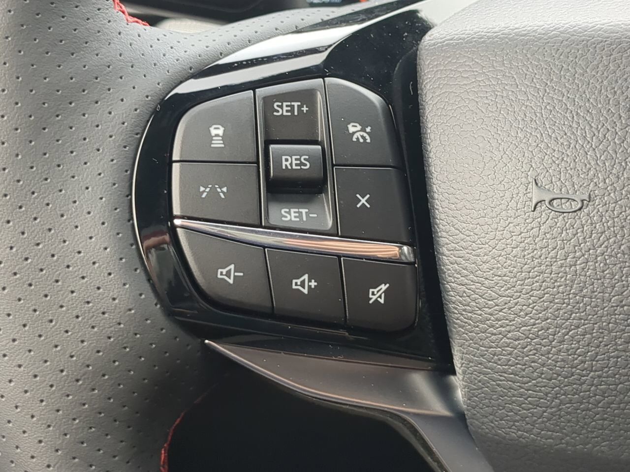 2026 Ford Explorer ST-Line Appleton WI