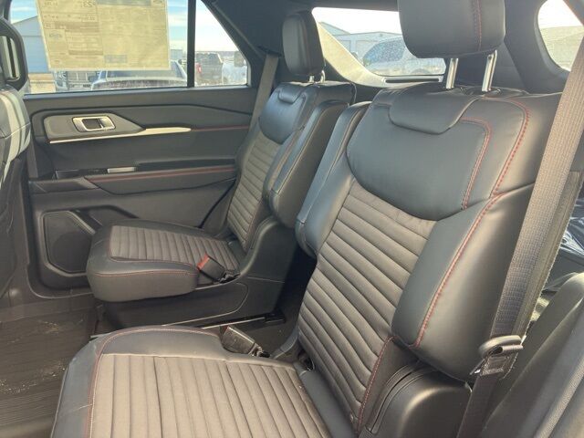 2026 Ford Explorer ST-Line Watertown SD 2026 Ford Explorer ST-Line Watertown SD