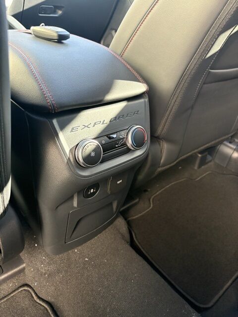 2026 Ford Explorer ST-Line Watertown SD 2026 Ford Explorer ST-Line Watertown SD