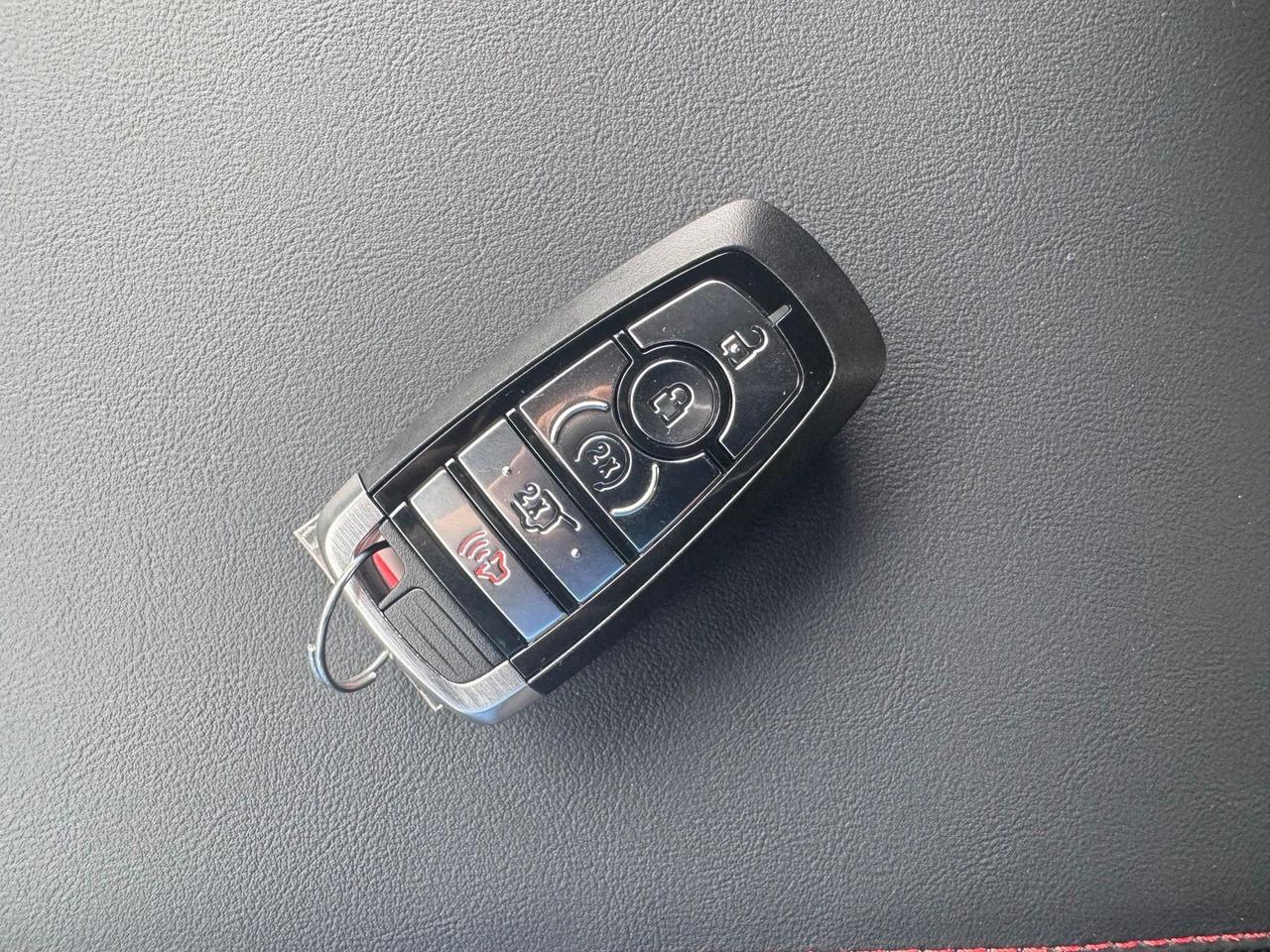 2026 Ford Explorer ST-Line Watertown SD 2026 Ford Explorer ST-Line Watertown SD