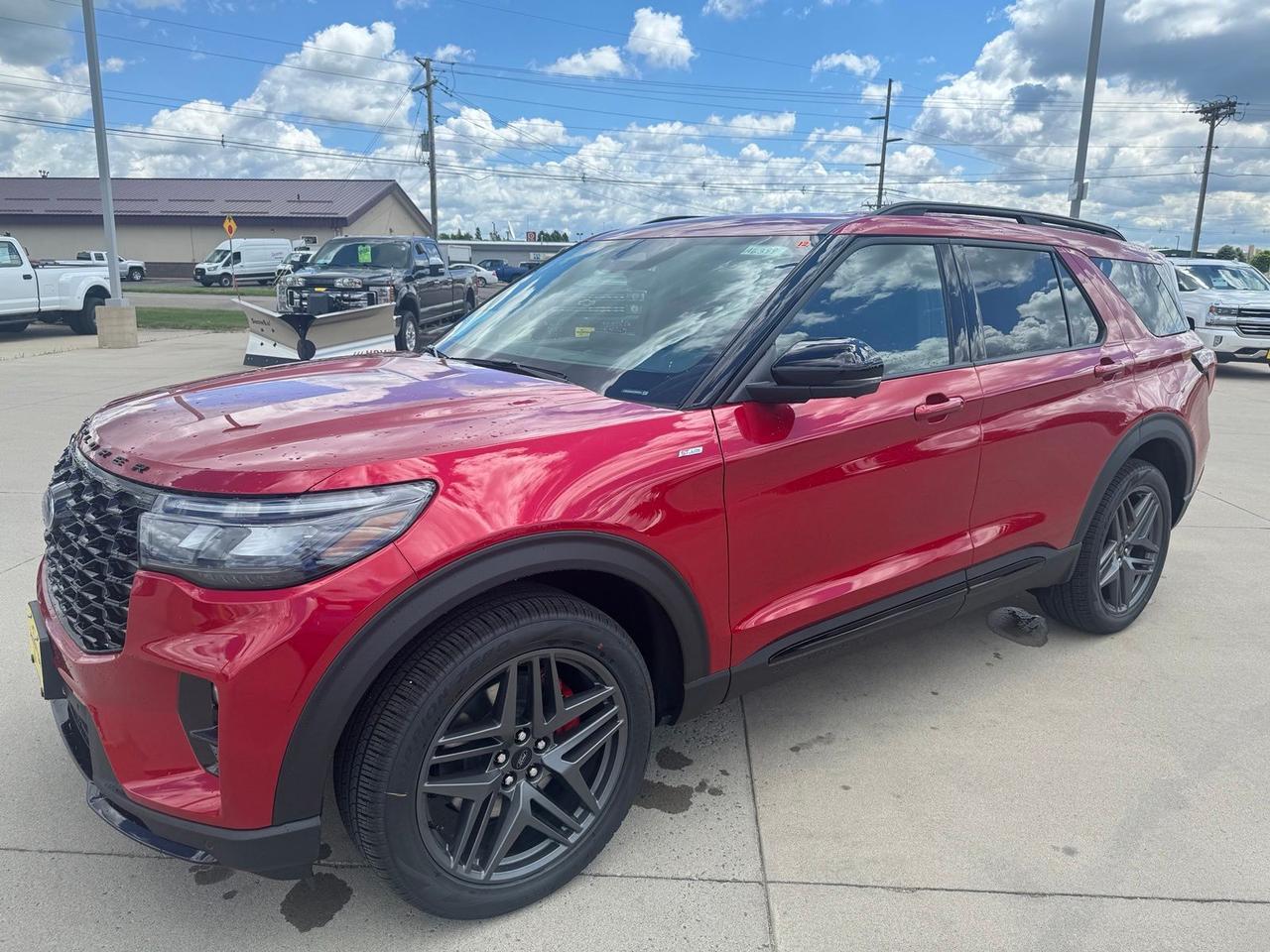 2026 Ford Explorer ST-Line Watertown SD 2026 Ford Explorer ST-Line Watertown SD