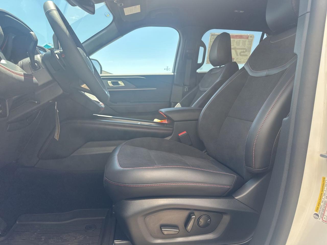 2026 Ford Explorer ST Watertown SD 2026 Ford Explorer ST Watertown SD