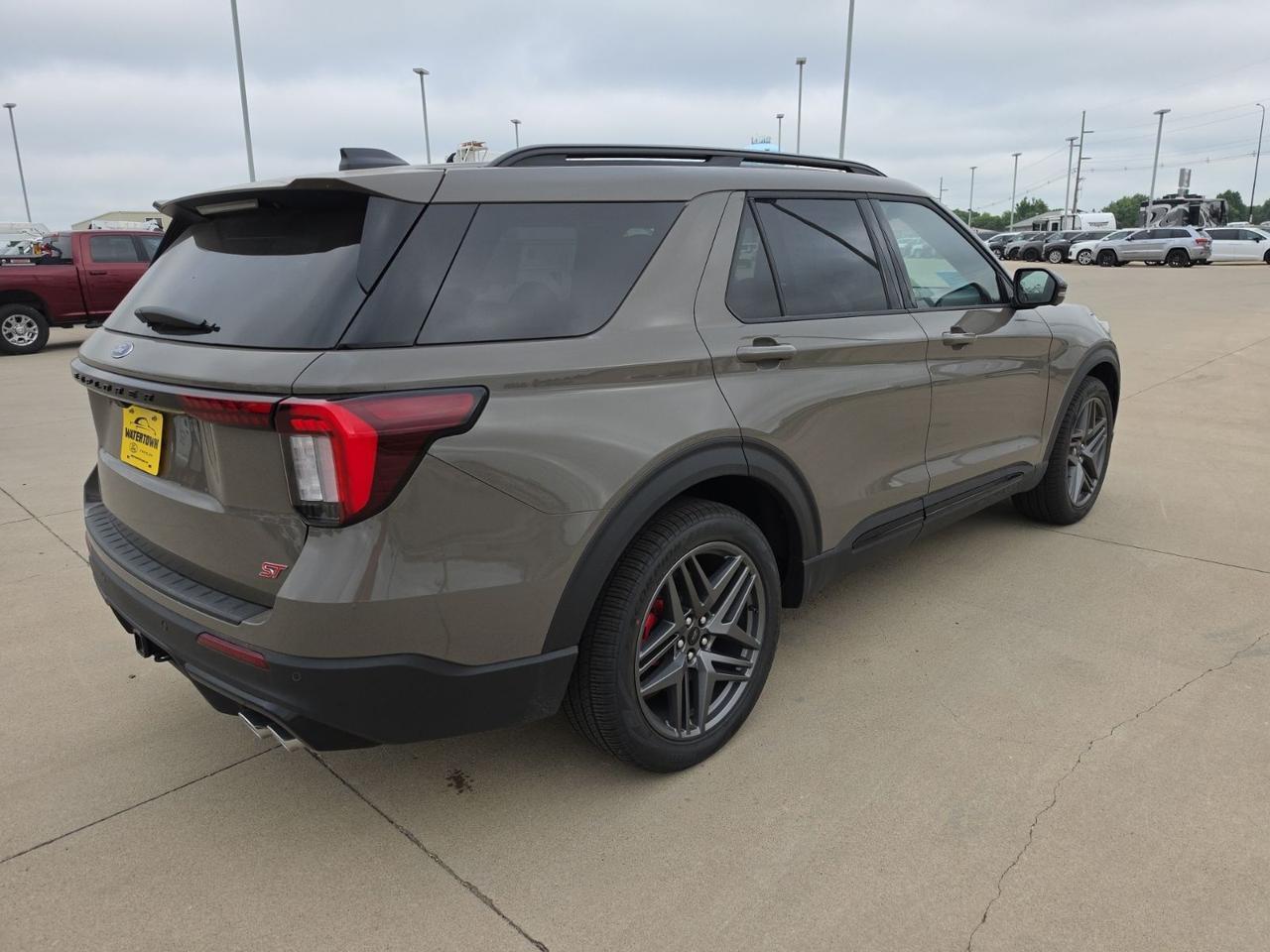 2026 Ford Explorer ST Watertown SD 2026 Ford Explorer ST Watertown SD