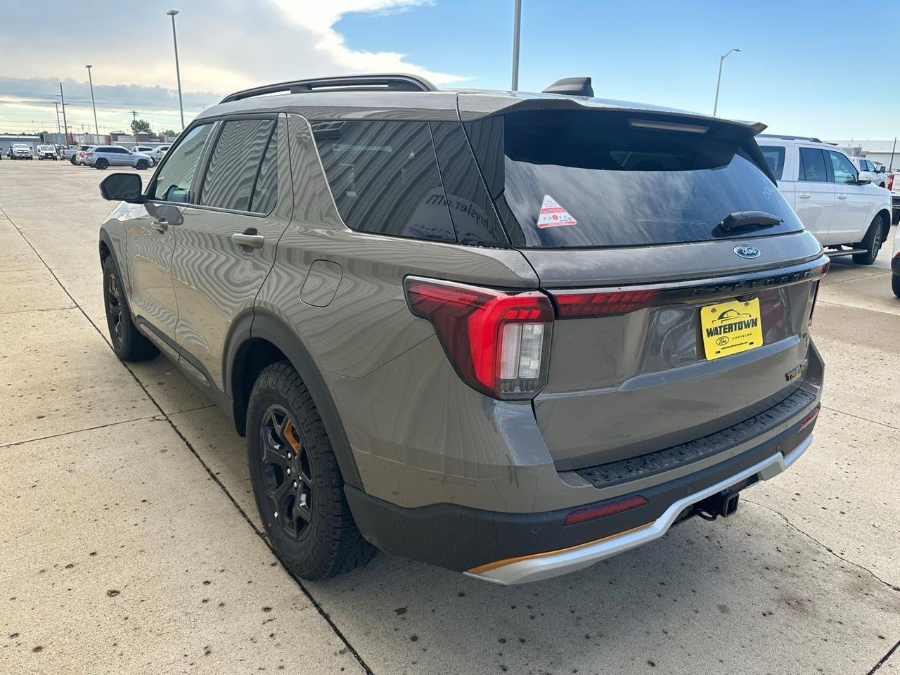 2026 Ford Explorer Tremor Watertown SD 2026 Ford Explorer Tremor Watertown SD