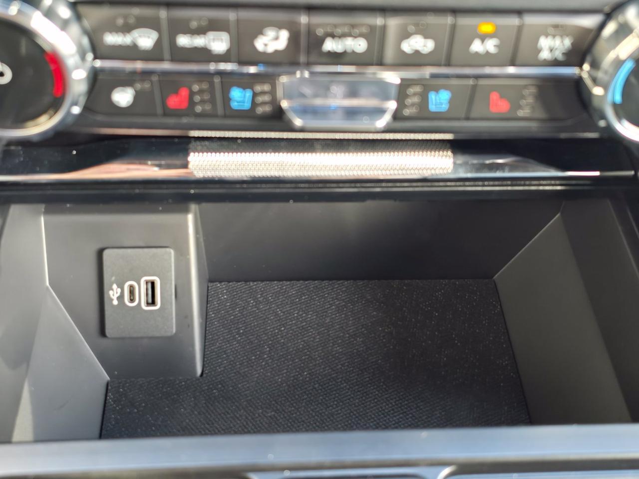 2026 Ford F-150 Lariat Watertown SD 2026 Ford F-150 Lariat Watertown SD
