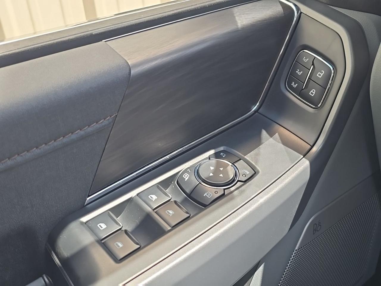 2026 Ford F-150 Lariat Watertown SD 2026 Ford F-150 Lariat Watertown SD