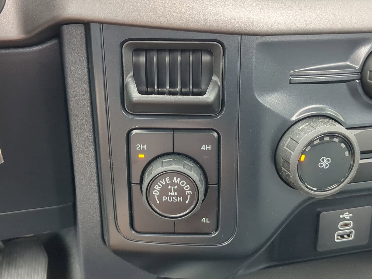 2026 Ford F-150 XL Appleton WI