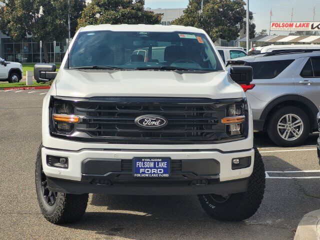 2026 Ford F-150 XLT 2026 Ford F-150 XLT