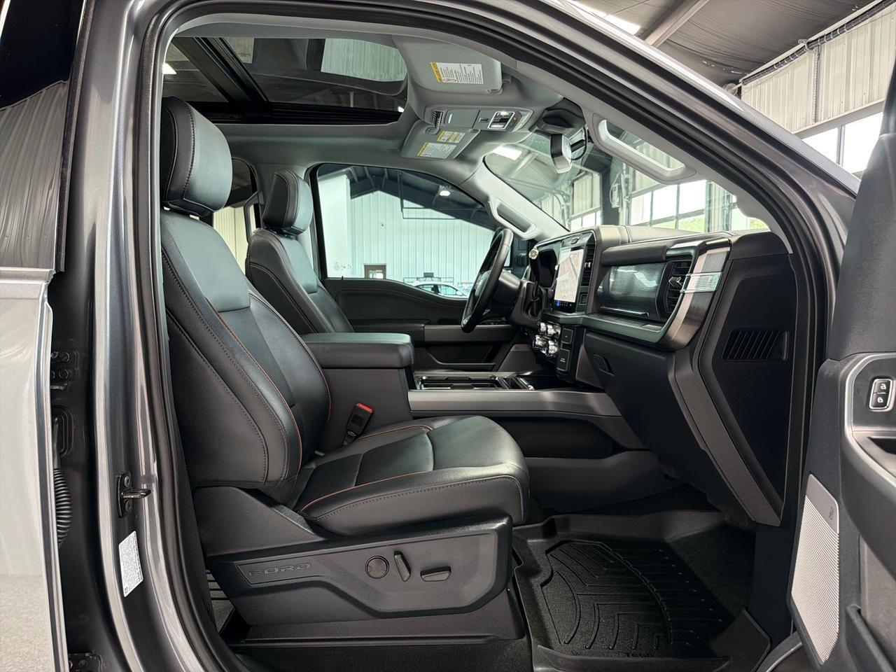 2026 Ford F-250 Lariat, H.O. Diesel, Tremor Pkg, Power Boards, Pano Roof, Premium Pkg, Leveled, Winch, Ranch Hands, Toyo M/Ts Houston TX 2026 Ford F-250 Lariat, H.O. Diesel, Tremor Pkg, Power Boards, Pano Roof, Premium Pkg, Leveled, Winch, Ranch Hands, Toyo M/Ts Houston TX