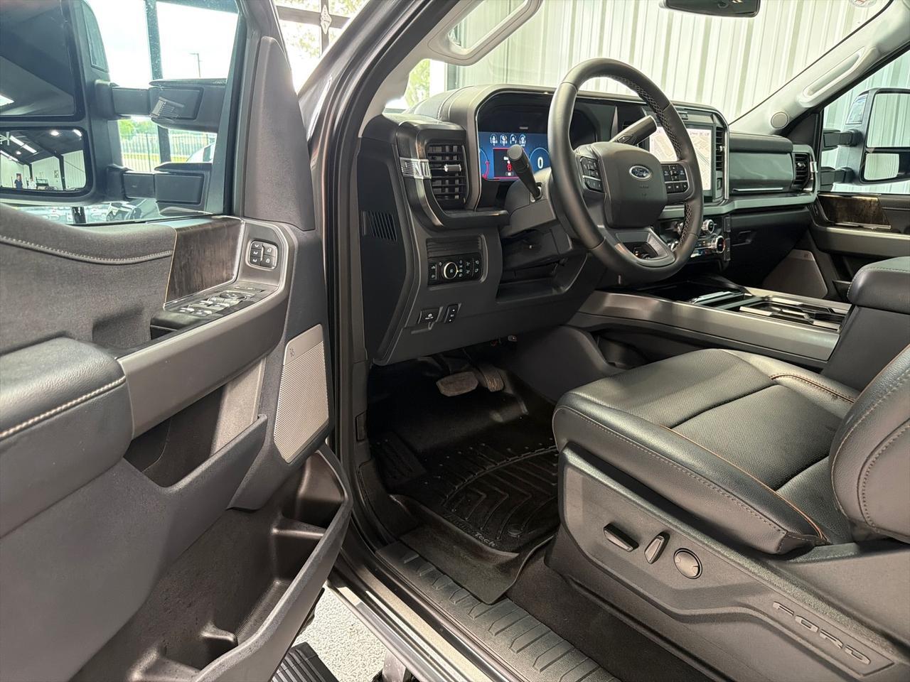 2026 Ford F-250 Lariat, H.O. Diesel, Tremor Pkg, Power Boards, Pano Roof, Premium Pkg, Leveled, Winch, Ranch Hands, Toyo M/Ts Houston TX 2026 Ford F-250 Lariat, H.O. Diesel, Tremor Pkg, Power Boards, Pano Roof, Premium Pkg, Leveled, Winch, Ranch Hands, Toyo M/Ts Houston TX