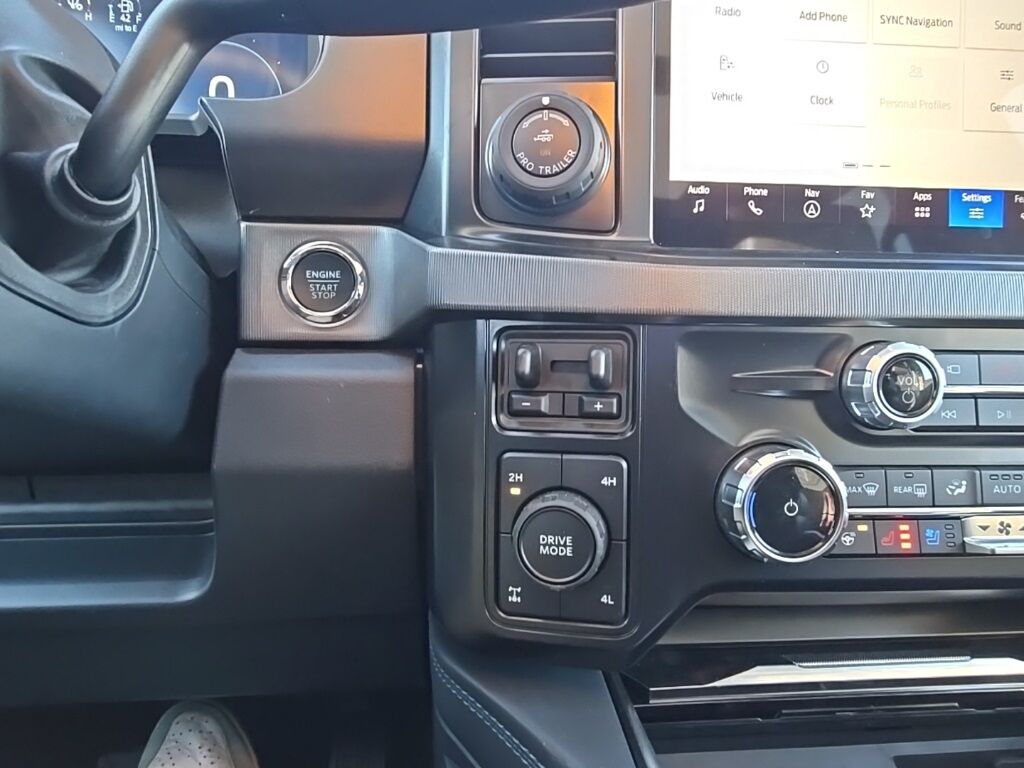 2026 Ford F-250 Super Duty 4x4 Crew Cab Platinum Fond du Lac WI 2026 Ford F-250 Super Duty 4x4 Crew Cab Platinum Fond du Lac WI