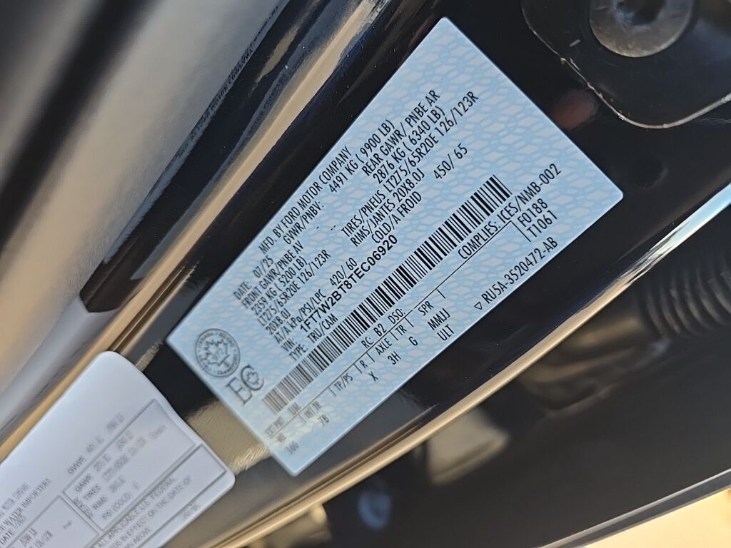 2026 Ford F-250 Super Duty 4x4 Crew Cab Platinum Fond du Lac WI 2026 Ford F-250 Super Duty 4x4 Crew Cab Platinum Fond du Lac WI