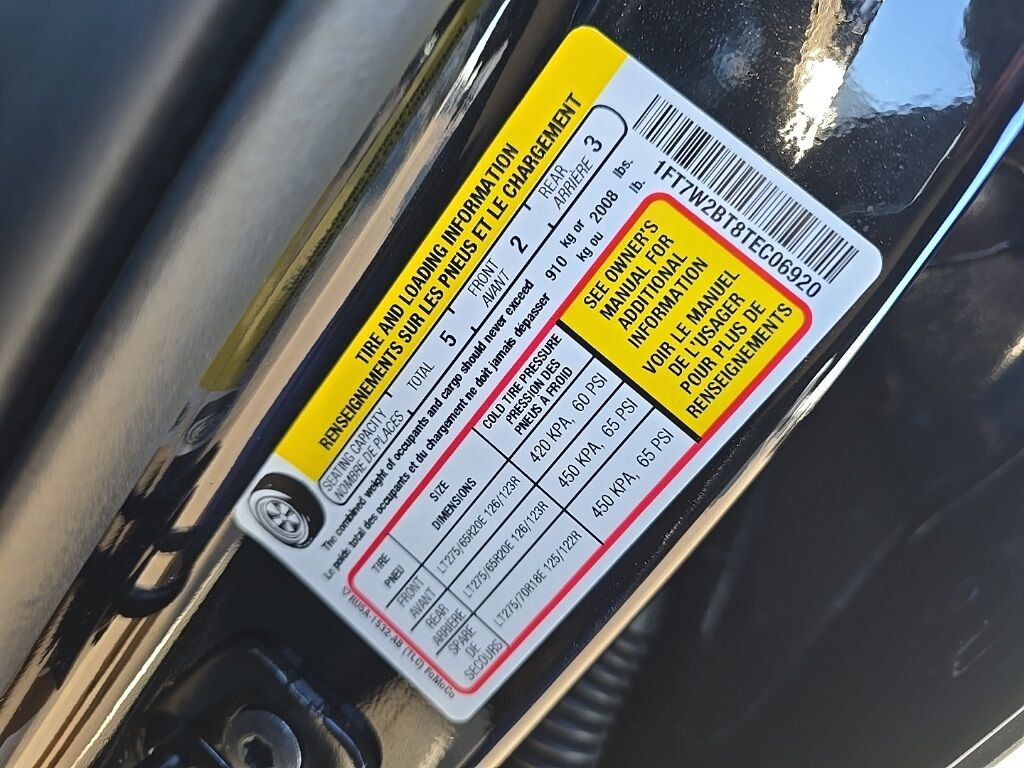 2026 Ford F-250 Super Duty 4x4 Crew Cab Platinum Fond du Lac WI 2026 Ford F-250 Super Duty 4x4 Crew Cab Platinum Fond du Lac WI