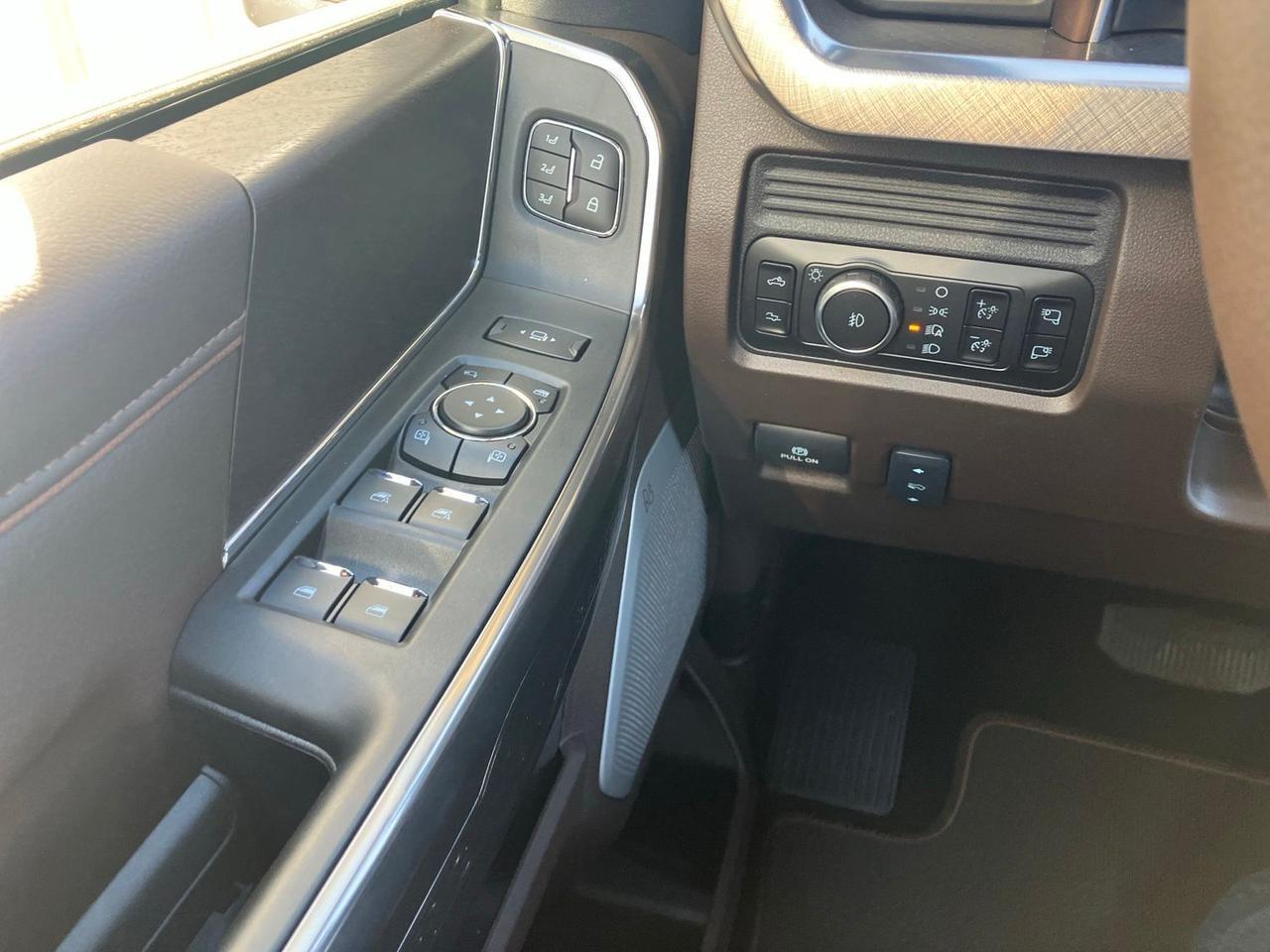 2026 Ford F-350SD King Ranch Watertown SD 2026 Ford F-350SD King Ranch Watertown SD