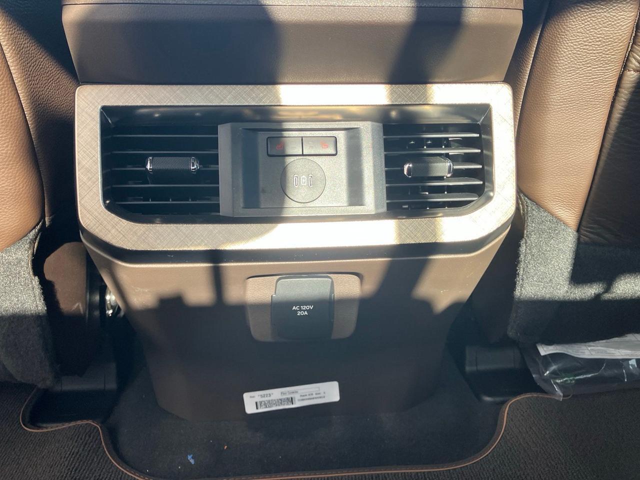 2026 Ford F-350SD King Ranch Watertown SD 2026 Ford F-350SD King Ranch Watertown SD