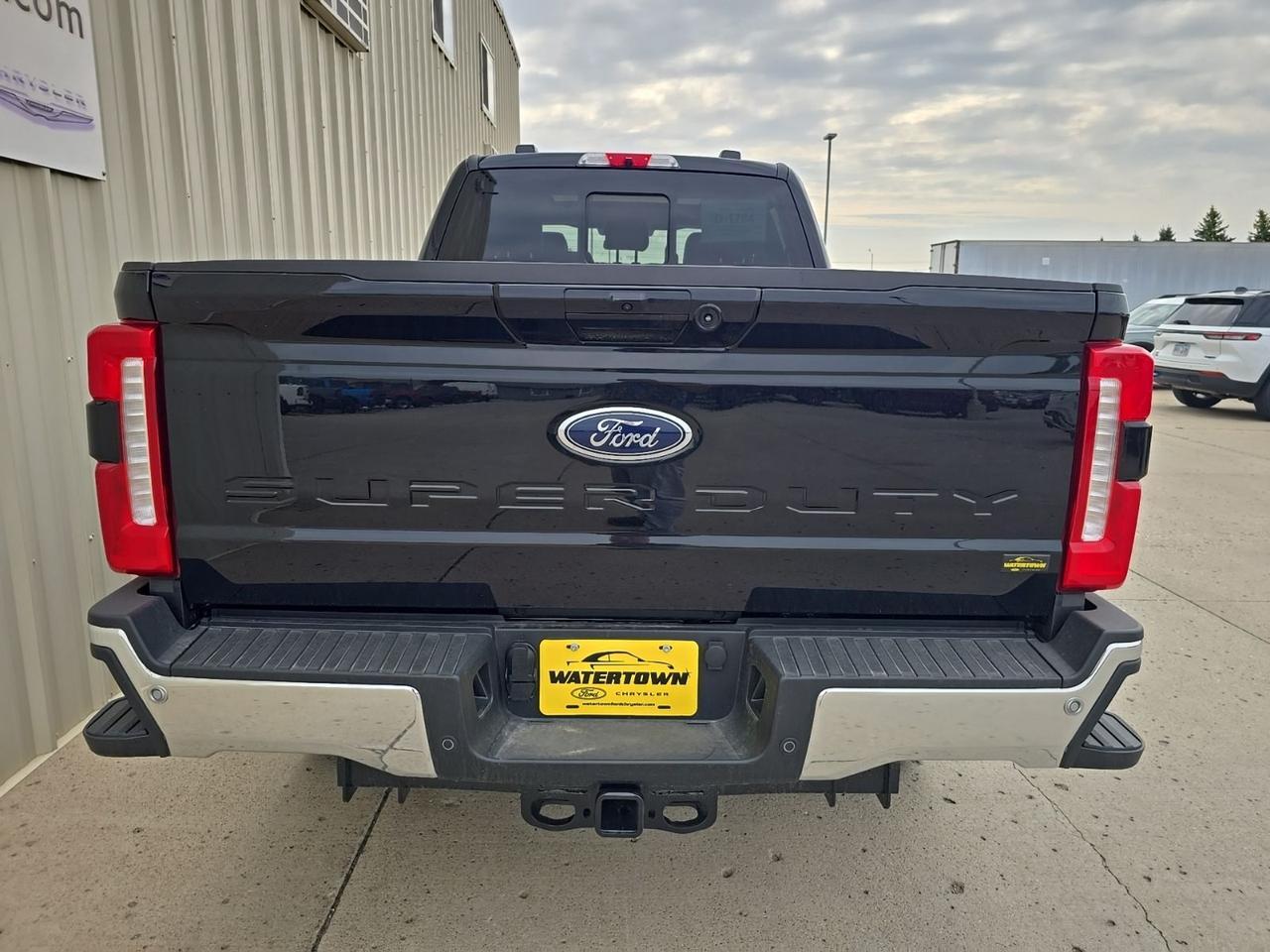 2026 Ford F-350SD Lariat Watertown SD 2026 Ford F-350SD Lariat Watertown SD