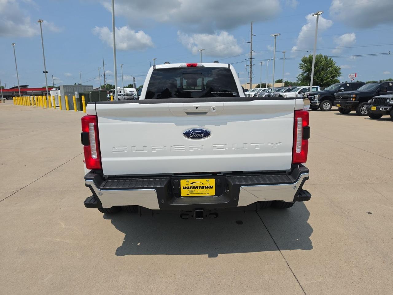 2026 Ford F-350SD Lariat Watertown SD 2026 Ford F-350SD Lariat Watertown SD