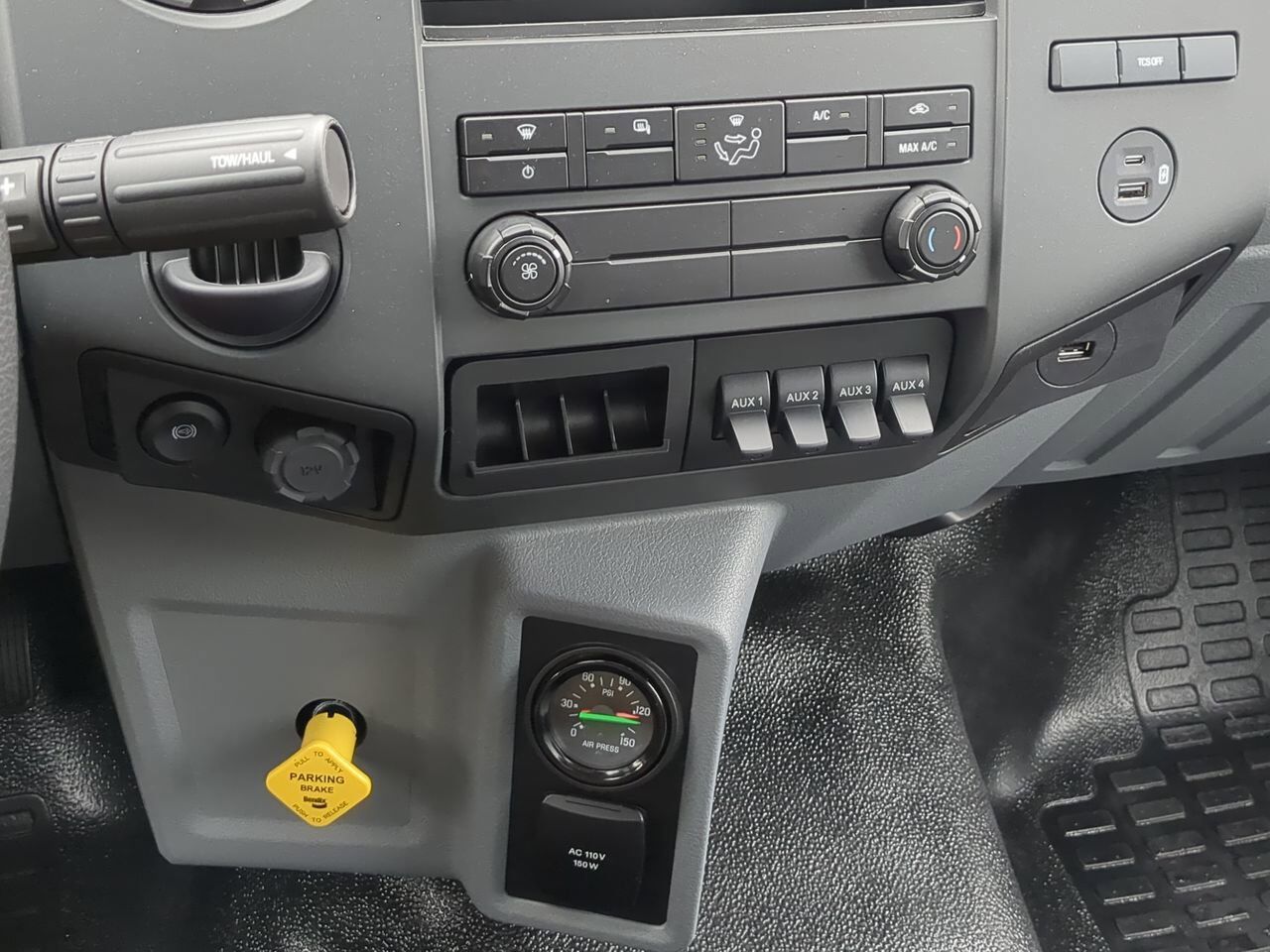 2026 Ford F-650 Box Truck Appleton WI