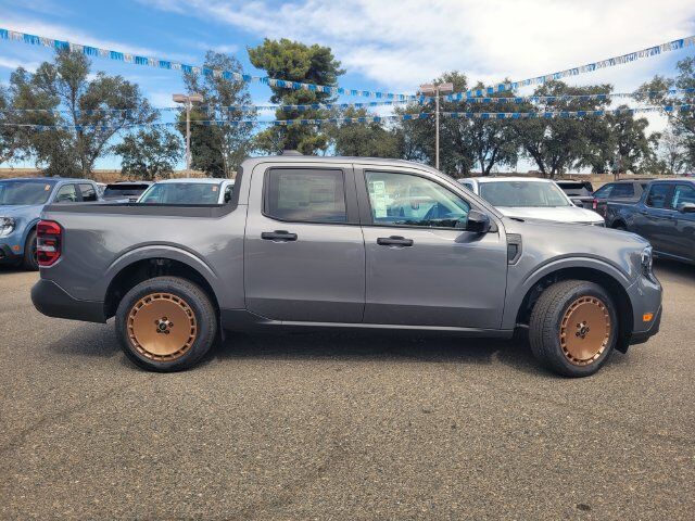 2026 Ford Maverick XLT 2026 Ford Maverick XLT
