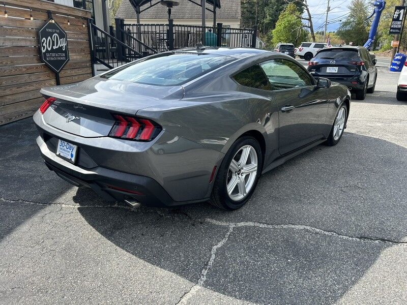 2026 Ford Mustang EcoBoost Premium - LIKE NEW - ONLY 9000 MILES Webster MA 2026 Ford Mustang EcoBoost Premium - LIKE NEW - ONLY 9000 MILES Webster MA