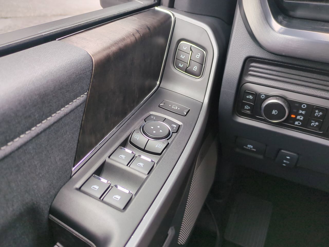 2026 Ford Super Duty F-250 SRW LARIAT Appleton WI