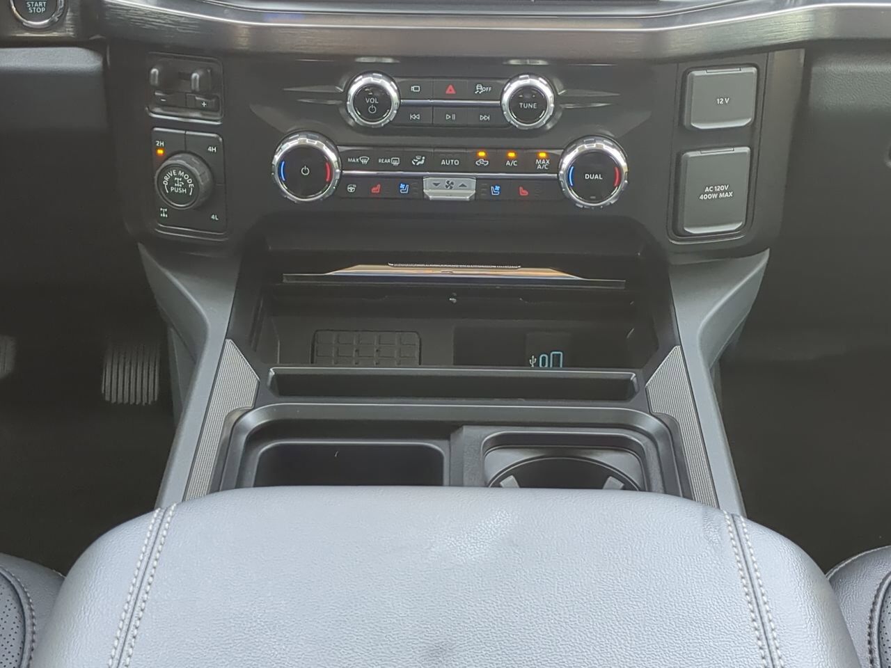 2026 Ford Super Duty F-250 SRW LARIAT TREMOR Appleton WI