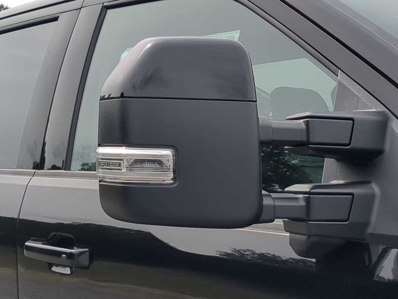 2026 Ford Super Duty F-250 SRW LARIAT TREMOR Appleton WI