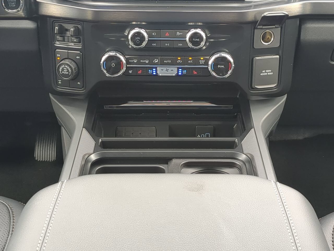 2026 Ford Super Duty F-250 SRW LARIAT TREMOR Appleton WI